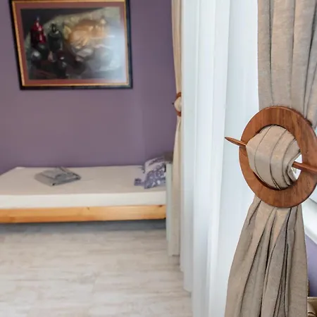 Canape 4 Bedroom Sofia