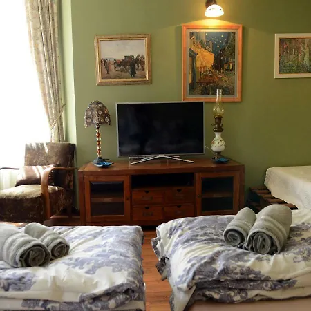 Canape 4 Bedroom *